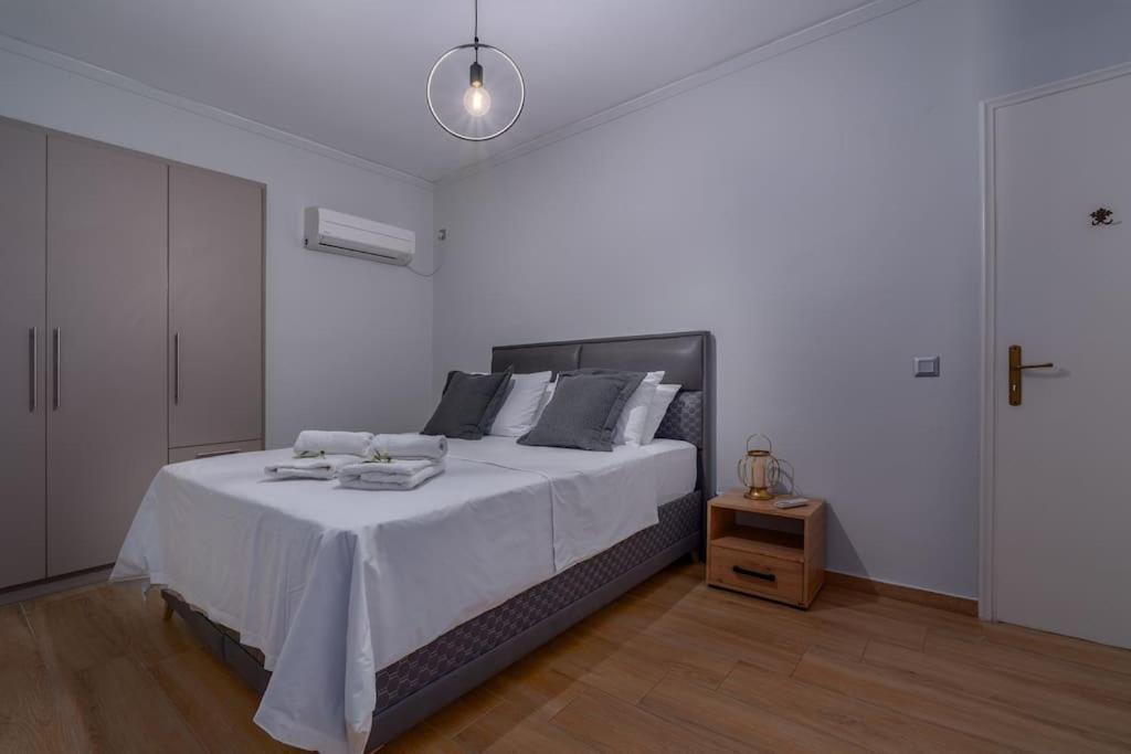 Peaceful 2 Bedroom In Glyfada Center Atény Exteriér fotografie