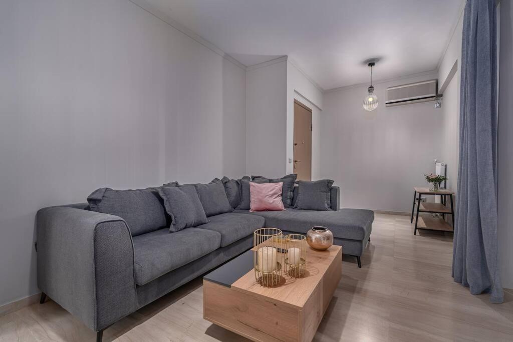 Peaceful 2 Bedroom In Glyfada Center Atény Exteriér fotografie